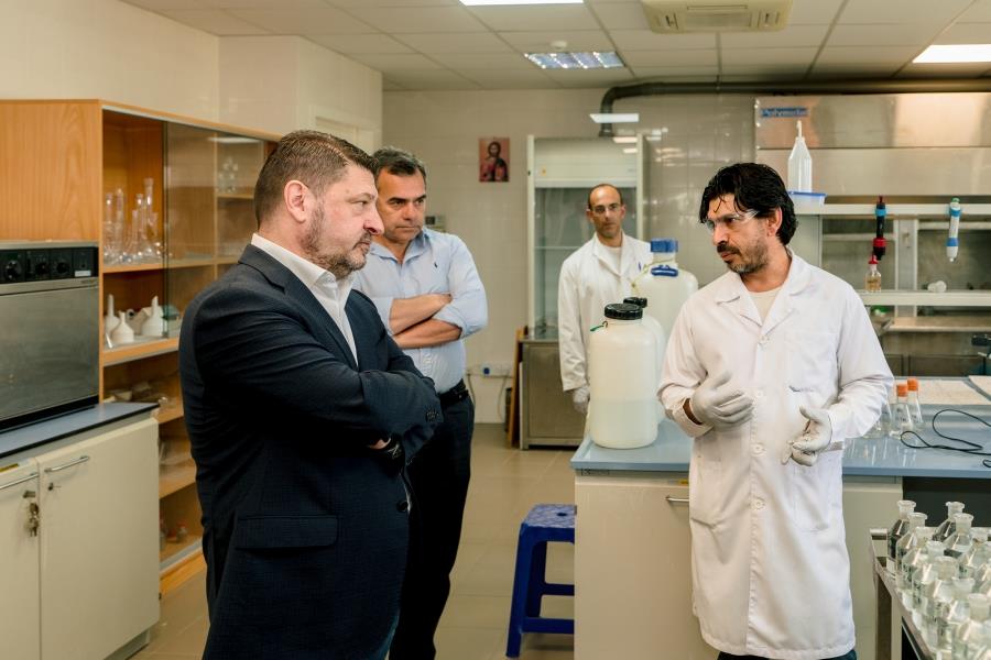 5407302225046579 EOA-86a