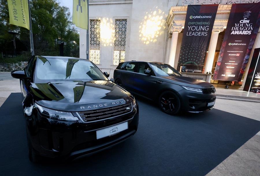 5407702870279150 range rover