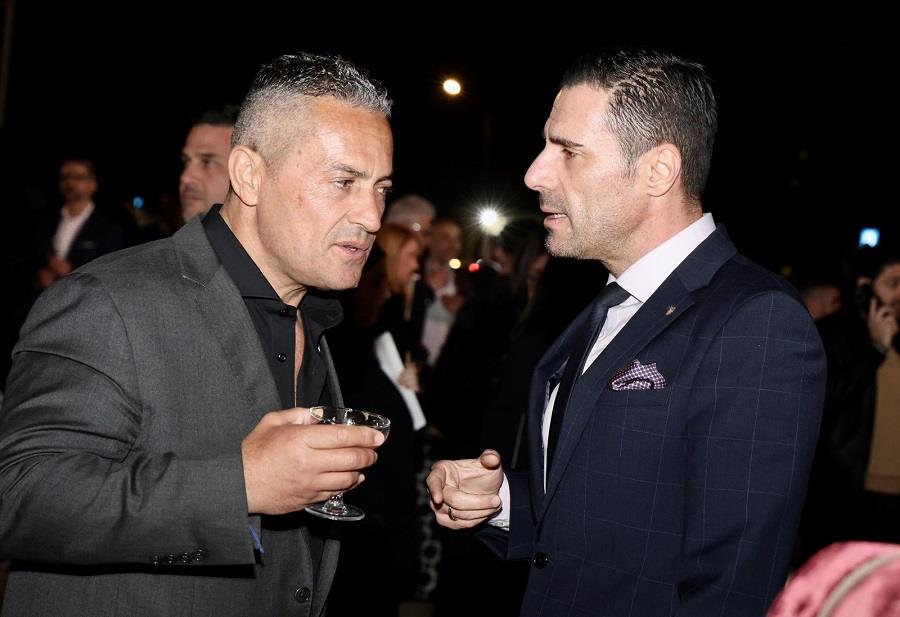 5407705181039332 people16