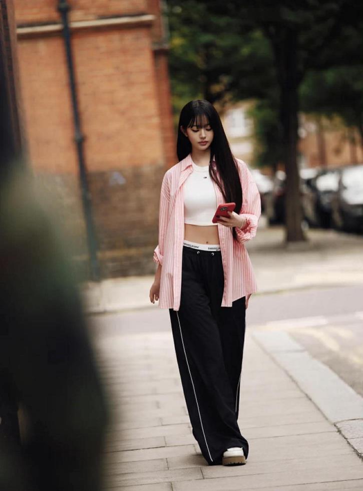 5421106457465927 image