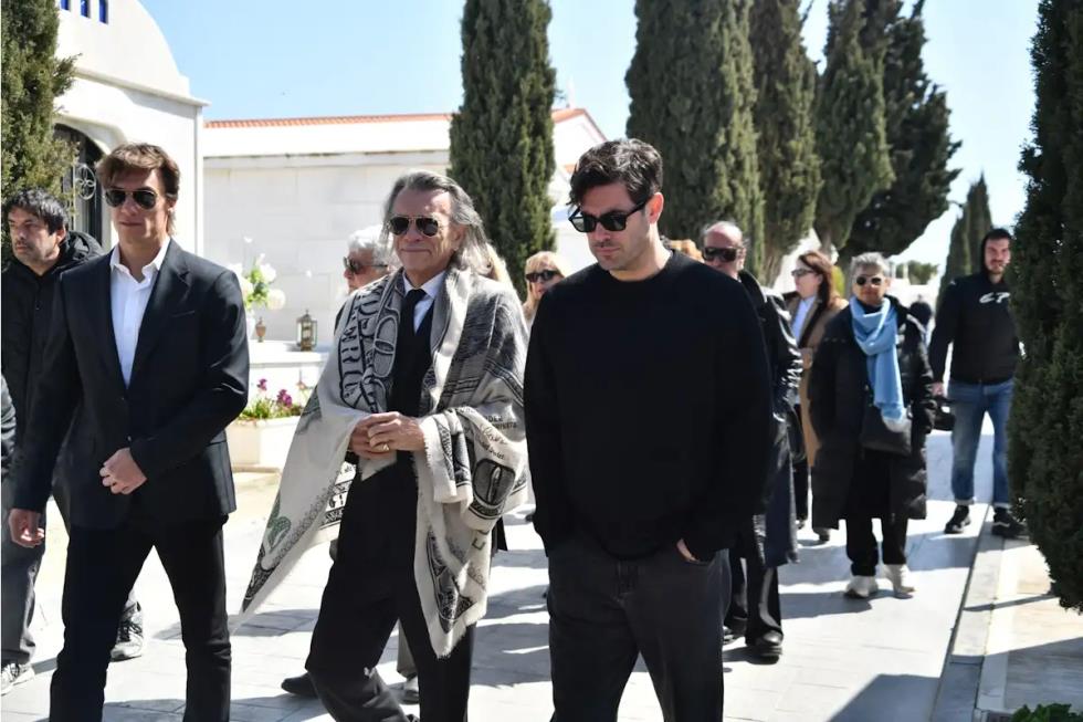 5426393130381196 image