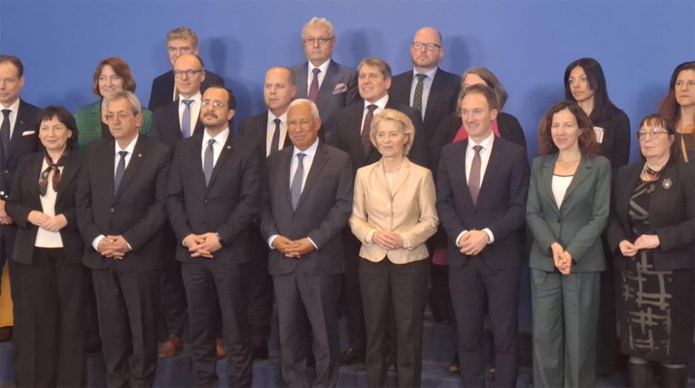 tripatite pantelides oursoula4