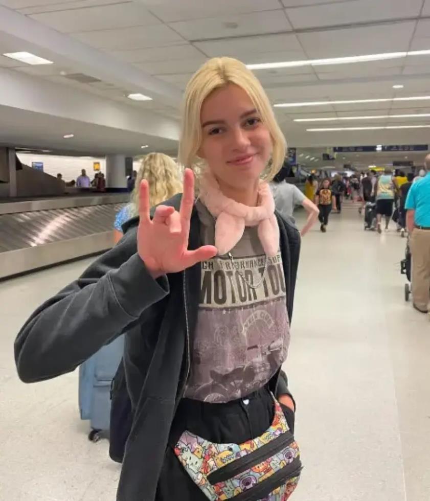 5450846098538437 image