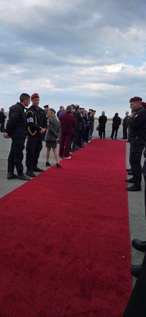 5451696378342567 image