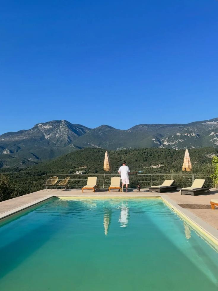 5454809723406964 image