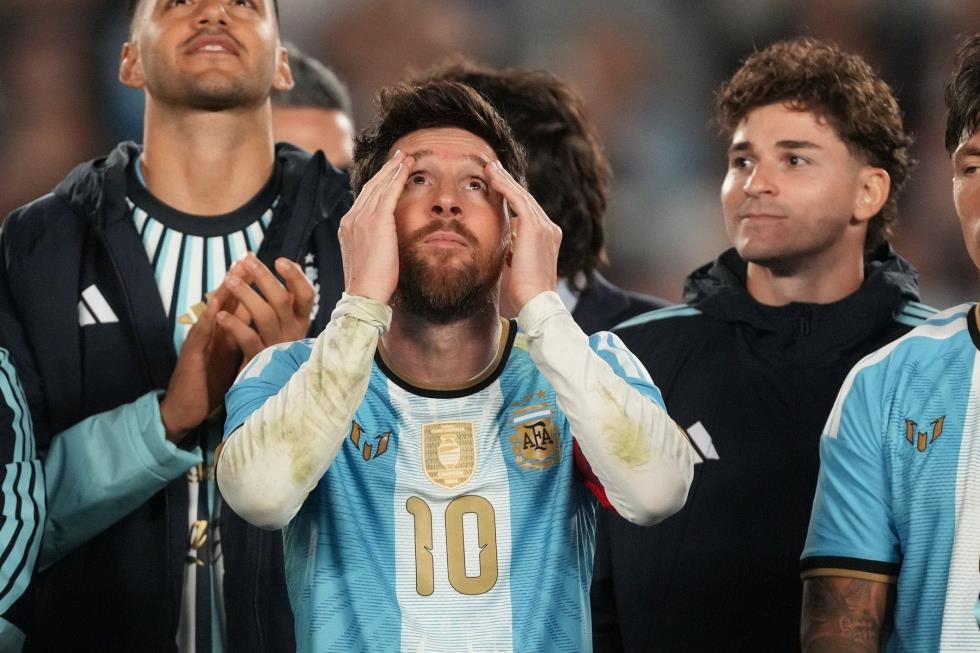 5605921415433830 messi-sigkinisi1-full