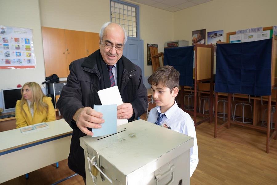 andreas xristoy pshfizei.jpg