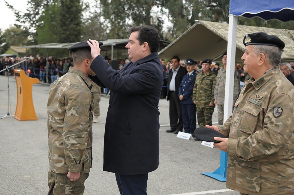 ΥΠΟΥΡΓΟΣ ΑΜΥΝΑΣ - ΑΜΟΝΟΜΗ ΜΑΥΡΩΝ ΜΠΕΡΕ ΤΗΣ 2016 Β’ ΕΣΣΟ
