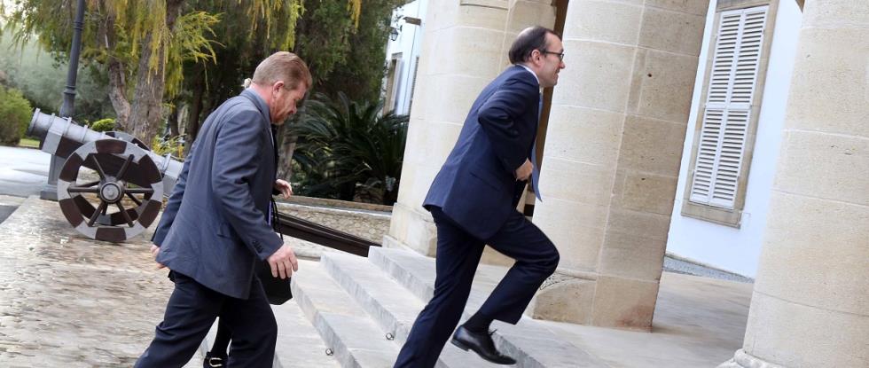 ΕΙΝΤΕ ΠΡΟΕΔΡΙΚΟ 
