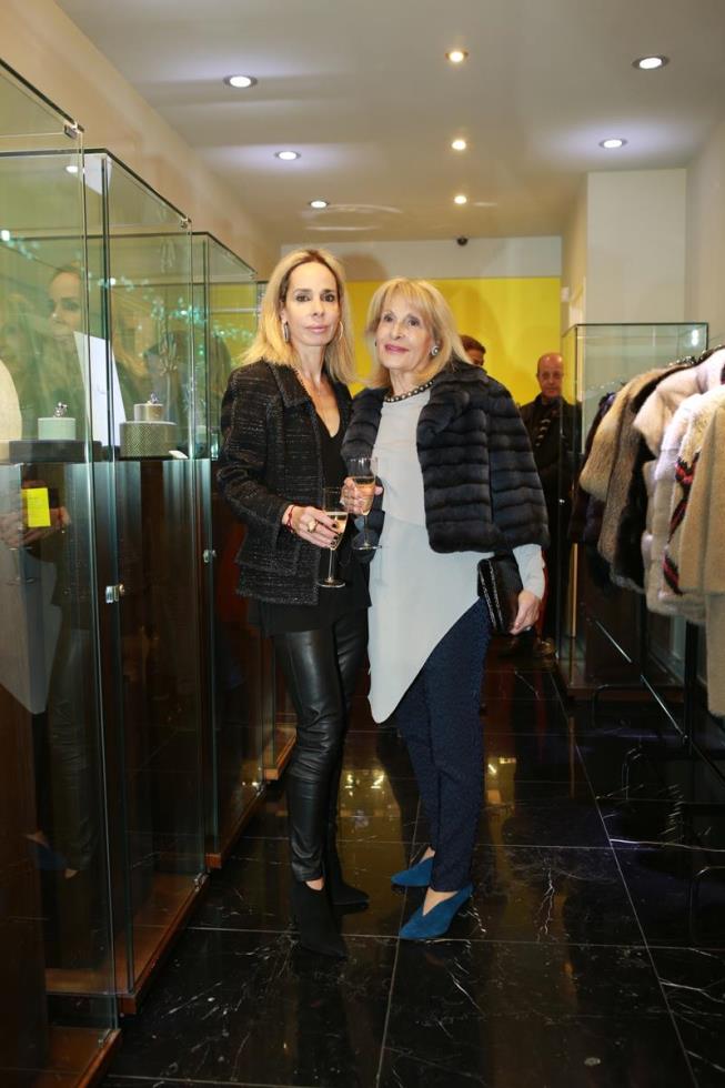 Η Λυγία Δημάδη και η Στέλλα Σταμάτη 