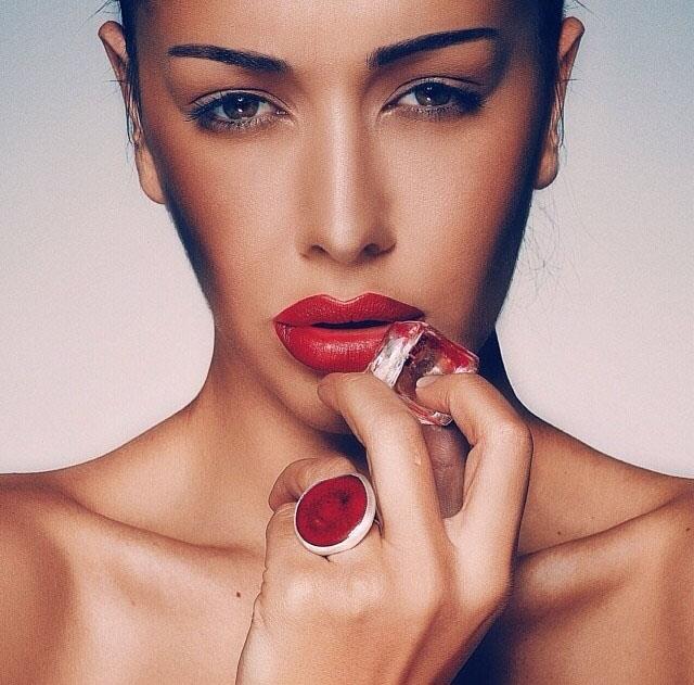 Εμινέ Γεσίρ