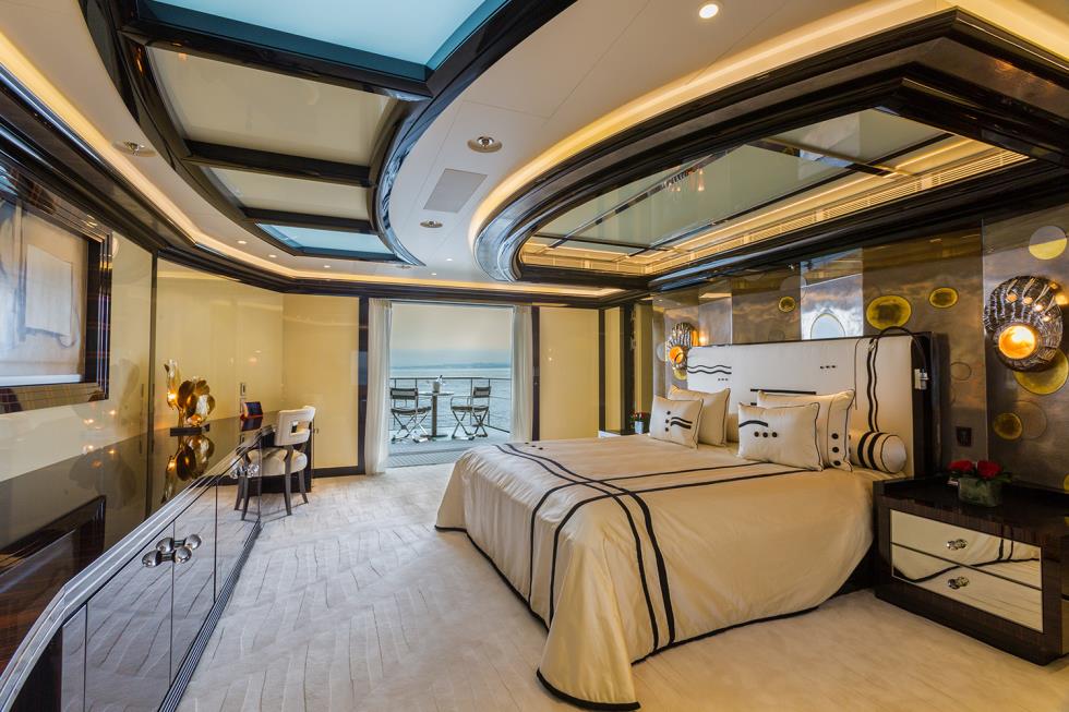 ΓΙΑΝΝΑ ΑΓΓΕΛΟΠΟΥΛΟΥ