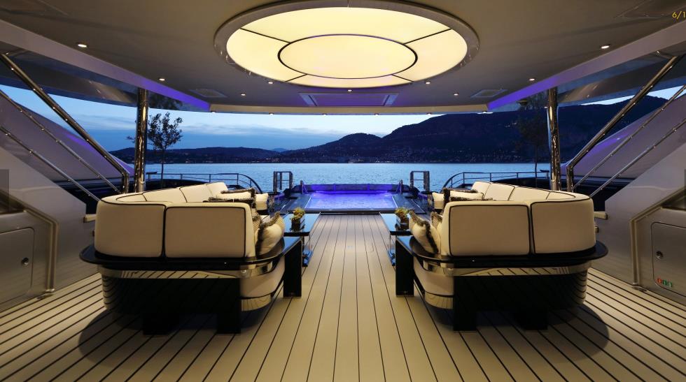 ΓΙΑΝΝΑ ΑΓΓΕΛΟΠΟΥΛΟΥ