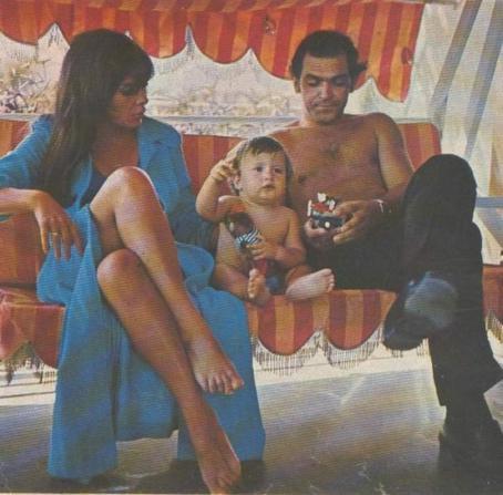 ΑΛΙΚΗ ΒΙΟΥΓΙΟΥΚΛΑΚΗ ΤΖΕΝΗ ΚΑΡΕΖΗ