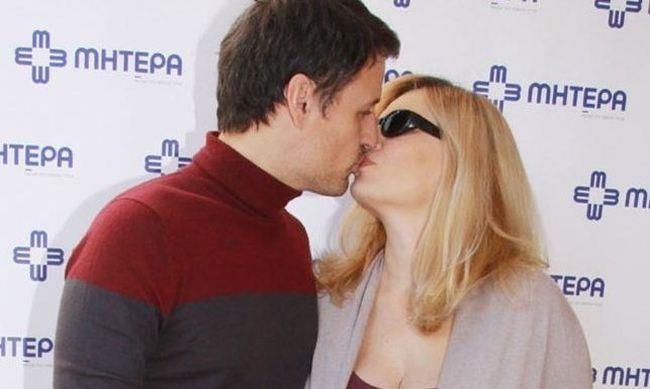 Γρηγόρης Πετράκος Θεοφανία Παπαθωμά