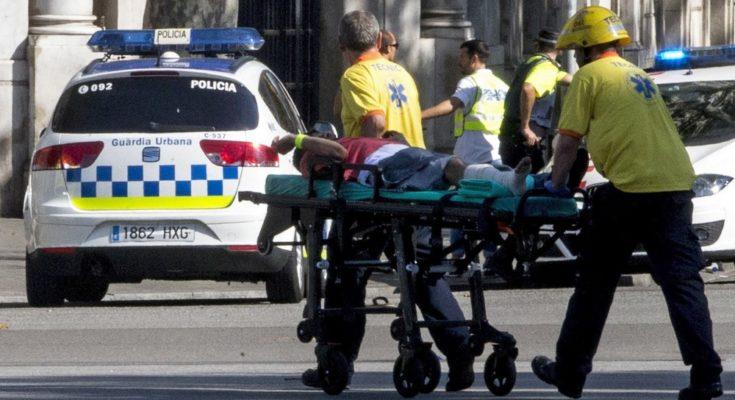 A van crashes into pedestrians in Barcelona
