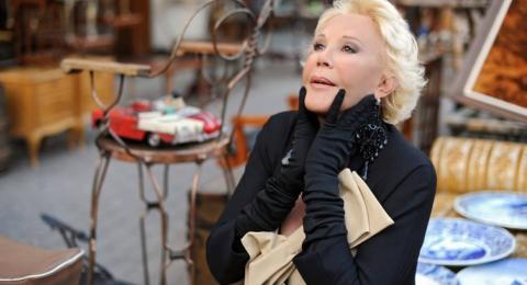 ΖΩΗ ΛΑΣΚΑΡΗ