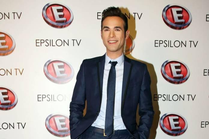 ΜΕΝΙΟΣ ΦΟΥΡΘΙΩΤΗΣ