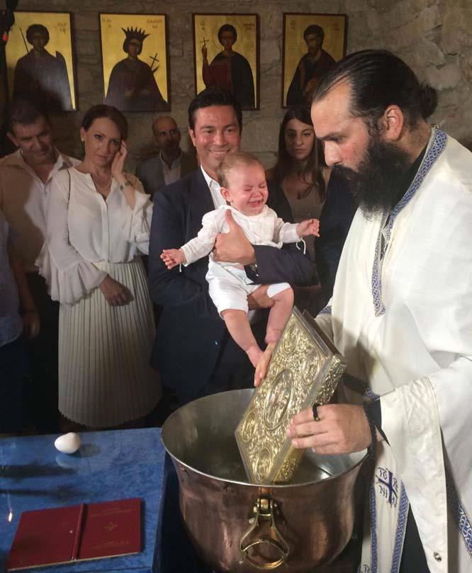 ΜΕΛΑΝΗ ΣΤΕΛΙΟΥ