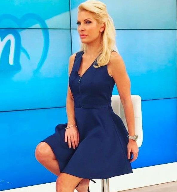 ΕΛΕΝΗ ΜΕΝΕΓΑΚΗ