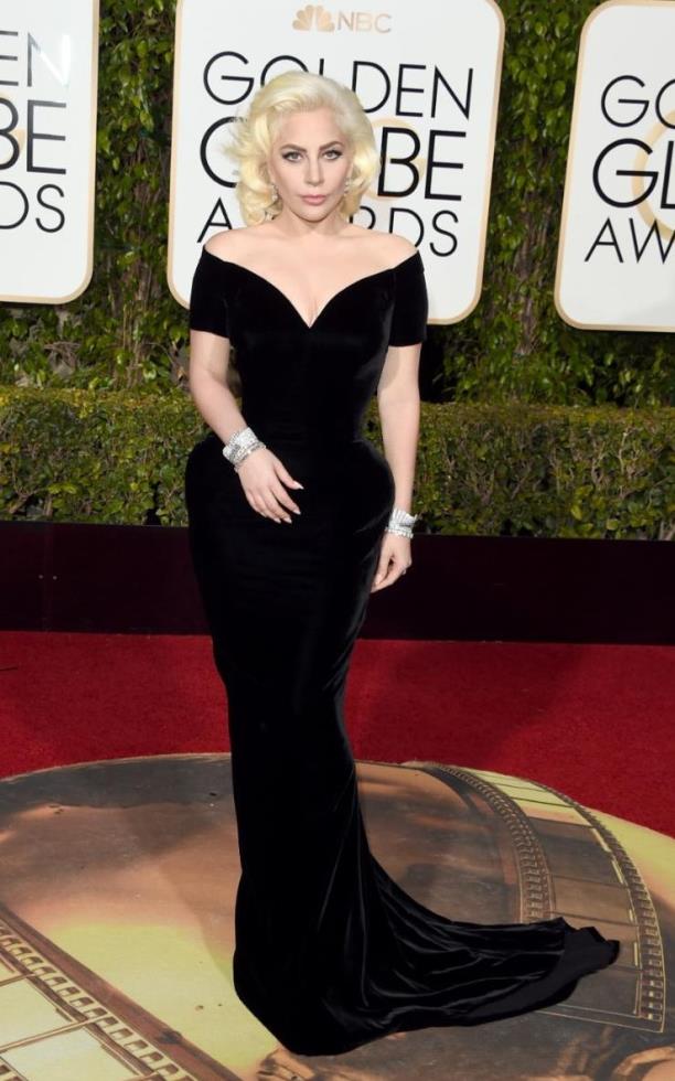 H Lady Gaga