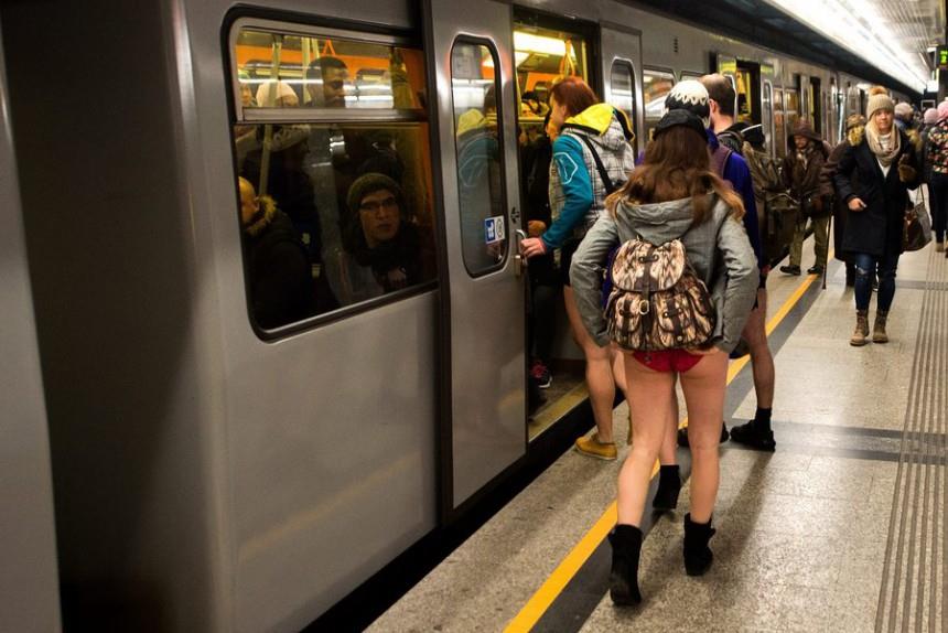 No Pants Subway Ride