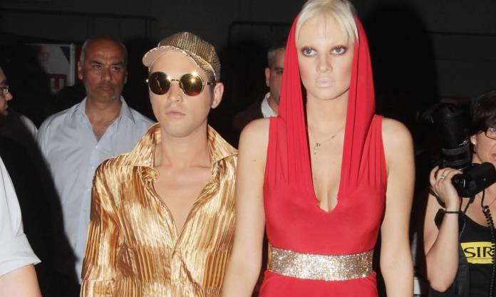 ΤΖΟΥΛΙΑ ΑΛΕΞΑΝΔΡΑΤΟΥ