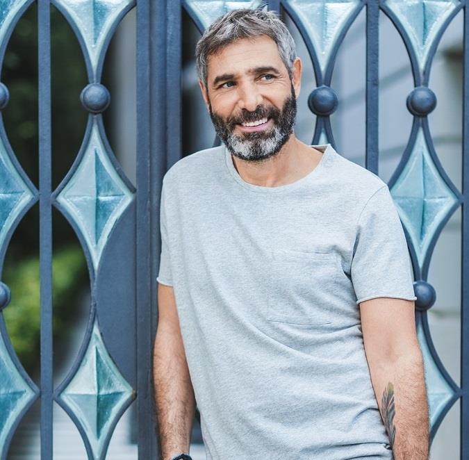 ΘΟΔΩΡΗΣ ΑΘΕΡΙΔΗΣ