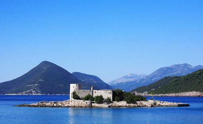 στρατόπεδο συγκέντρωσης 2