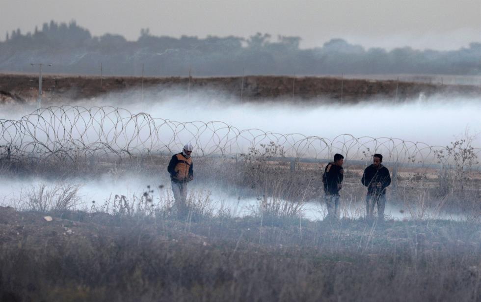 Clashes between protestors and IDF in Gaza City