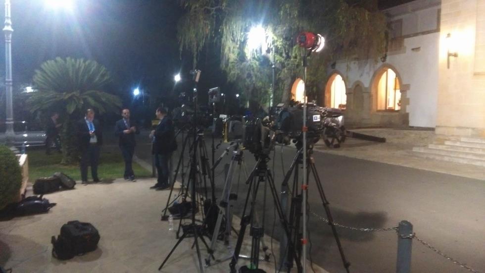 ΚΑΜΕΡΕΣ 