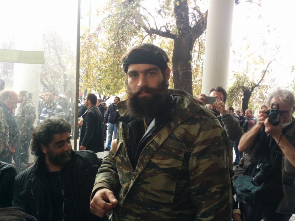 ΣΤΙΒΑΚΤΑΚΤΗΣ 3