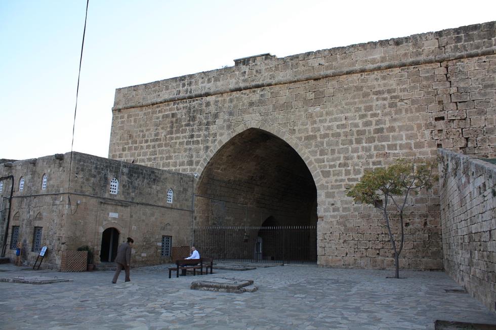 Η Πύλη Ράβελιν (Land Gate) 