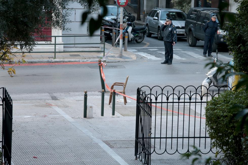 ΚΟΛΩΝΑΚΙ  ΕΚΡΗΞΗ
