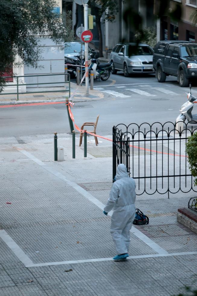 ΚΟΛΩΝΑΚΙ  ΕΚΡΗΞΗ
