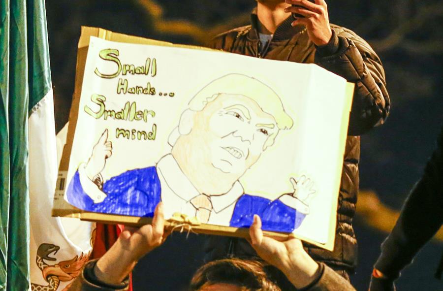 Donald Trump campaign event cancelled in Chicago, Illinois