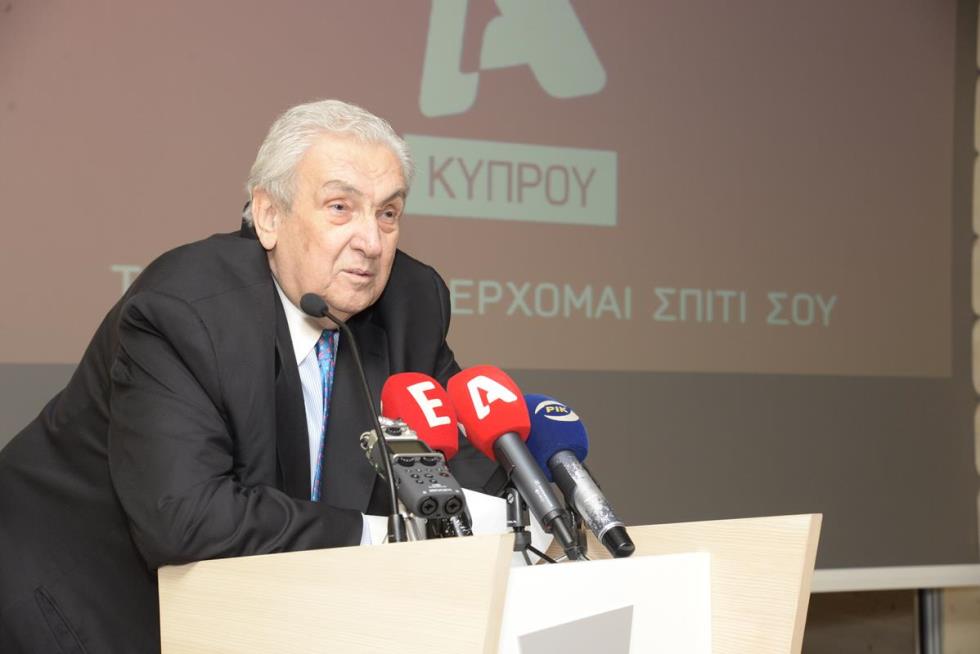 O Δημήτρης Κοντομηνάς 