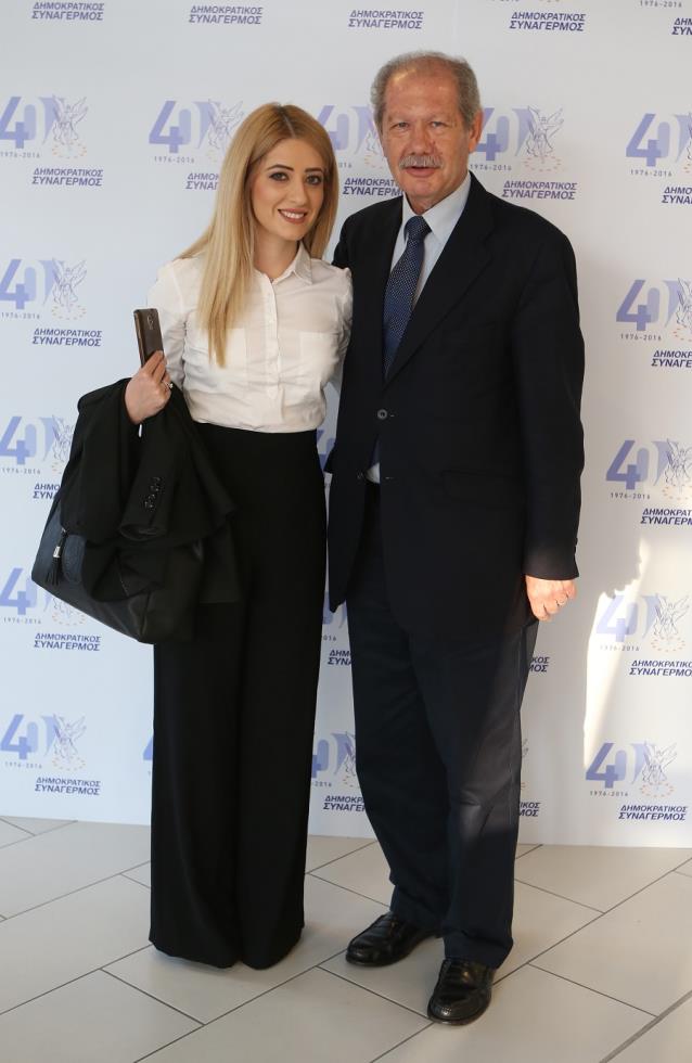 Ανίτα Δημητρίου UCLan Cyprus και Λάζαρος Σαββίδης – Δήμαρχος Στροβόλου.