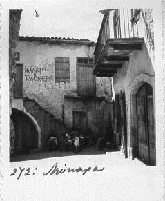 Λεύκαρα 12