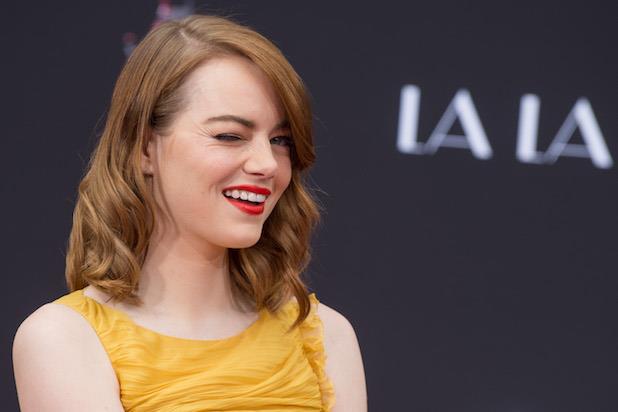 Ryan Gosling And Emma Stone Hand And Footprint Ceremony