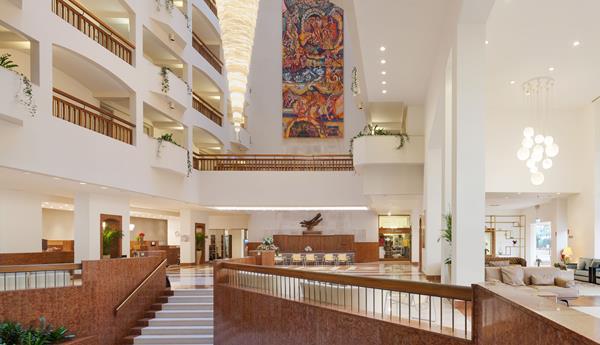 lobby3