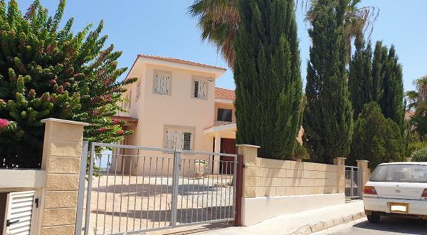 paralimni12276002