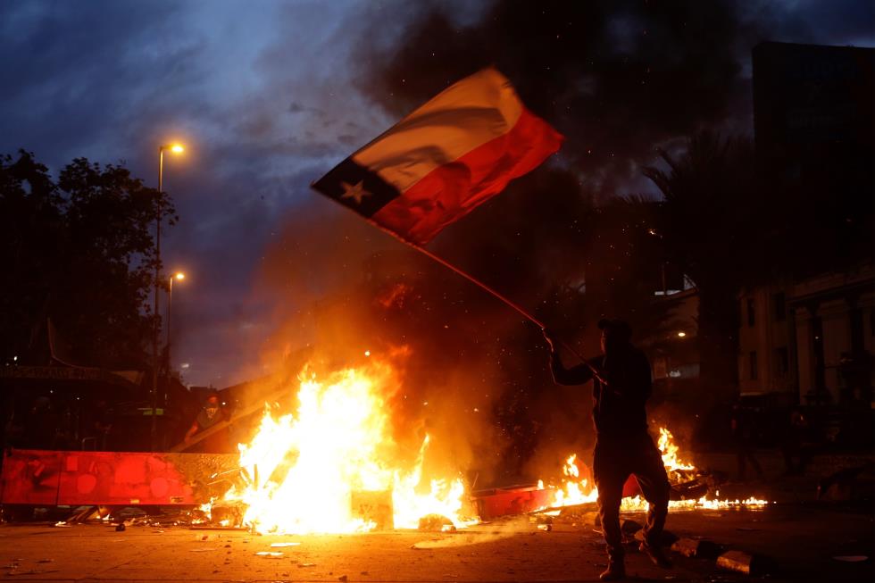 Anti-government protests continue in Santiago, Chile