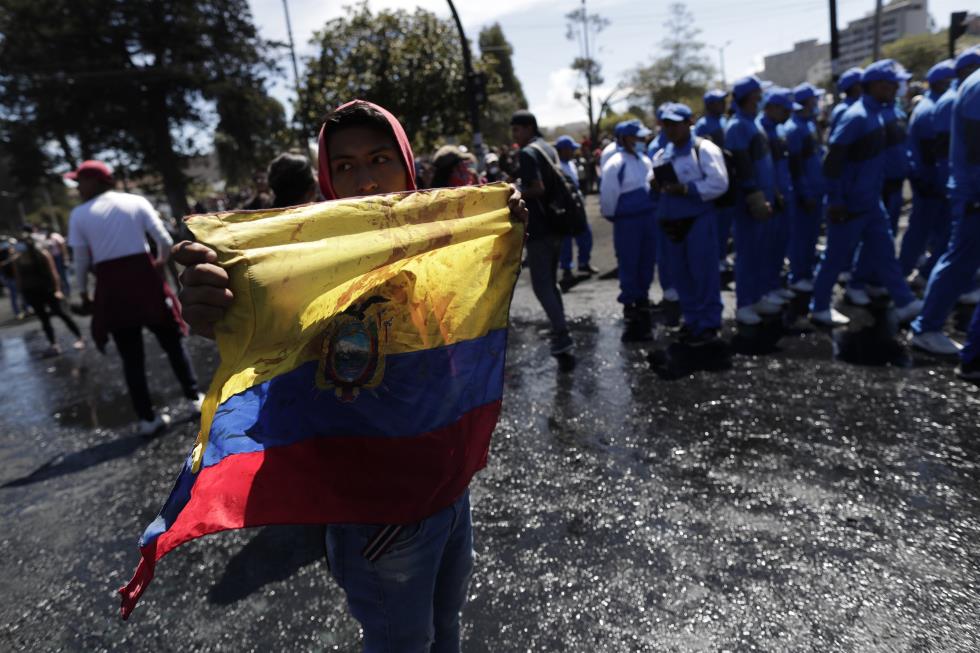 Ecuador slowly regains normality after eleven days of protests