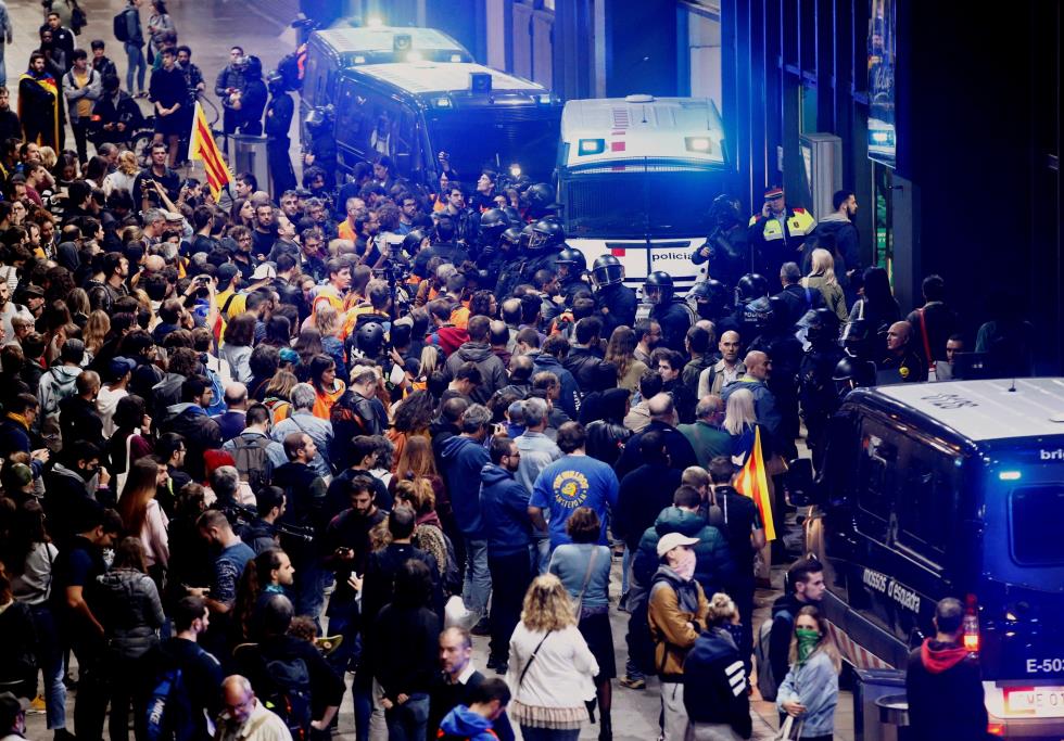 Committees for the Defense of the Republic (CDR) protest in Barcelona