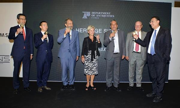 CSR_Heritage Signs_Toasting
