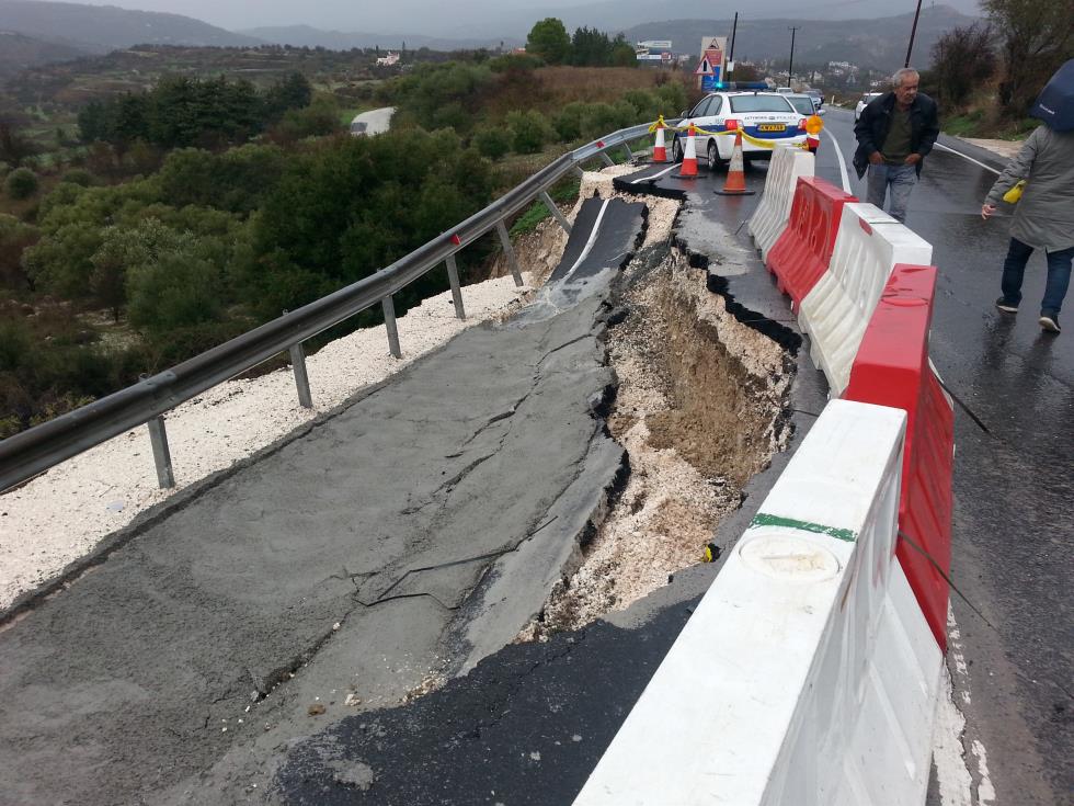 ΕΚΔΗΛΩΣΗ ΔΙΑΜΑΡΤΥΡΙΑΣ ΚΑΤΟΙΚΩΝ ΓΙΟΛΟΥ ΓΙΑ ΚΑΤΑΡΡΕΥΣΗ ΤΜΗΜΑΤΟΣ ΔΡΟΜΟΥ ΠΑΦΟΥ – ΠΟΛΗΣ ΧΡΥΣΟΧΟΥΣ