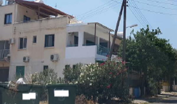 paralimni244002