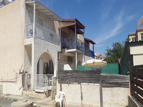 paralimni400003