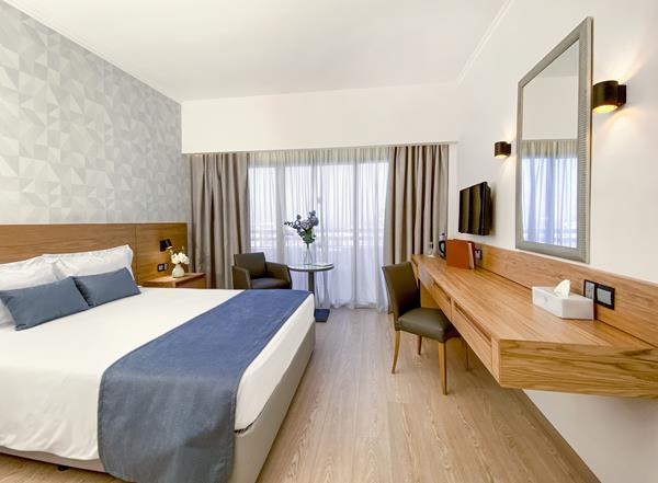roomexeutive